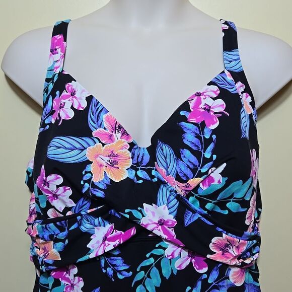 Lands End Women's Tankini Swim Top‎ Size 24W Floral Twist Front Underwire - Picture 2 of 16
